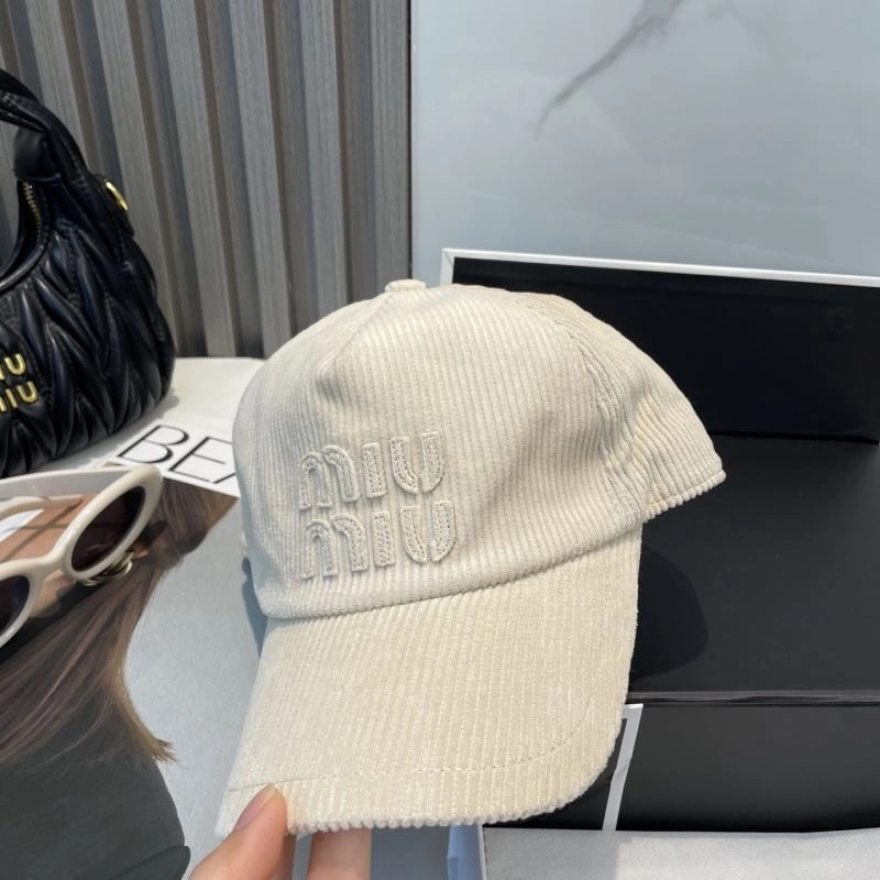 Miu Miu Caps ZeroBulk 257568