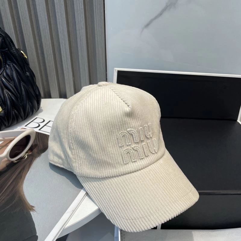 Miu Miu Caps ZeroBulk 257568