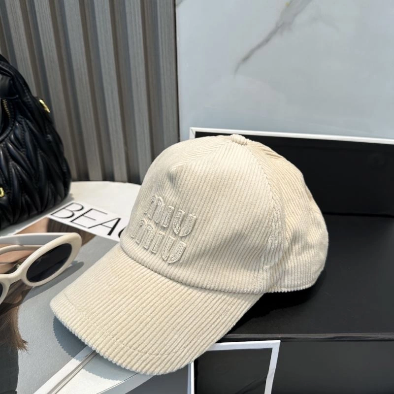 Miu Miu Caps ZeroBulk 257568