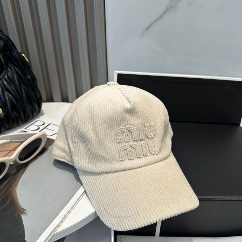 Miu Miu Caps ZeroBulk 257568
