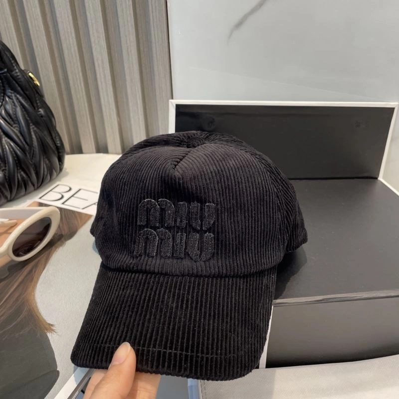 Miu Miu Caps Comfortable 257565