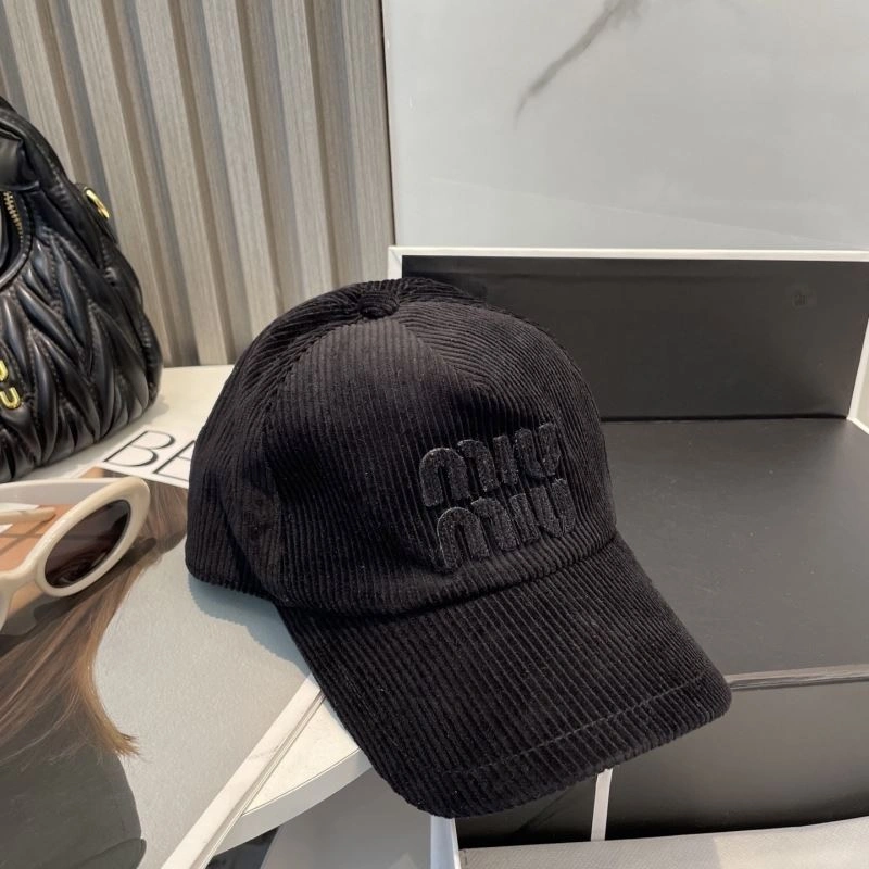 Miu Miu Caps Comfortable 257565