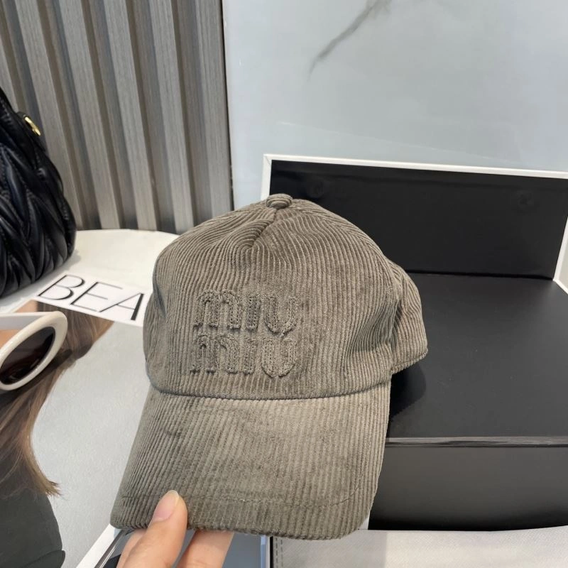 Miu Miu Caps ZeroBulk 257587