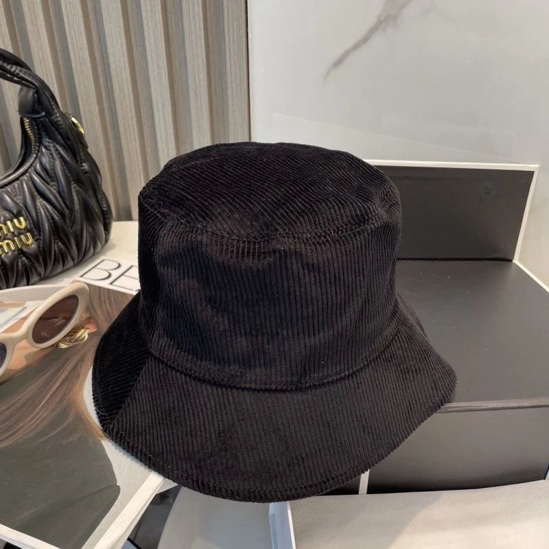Miu Miu Caps Casual 257586