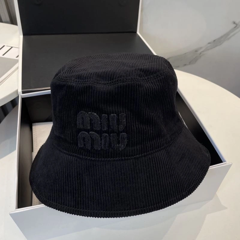 Miu Miu Caps Casual 257586