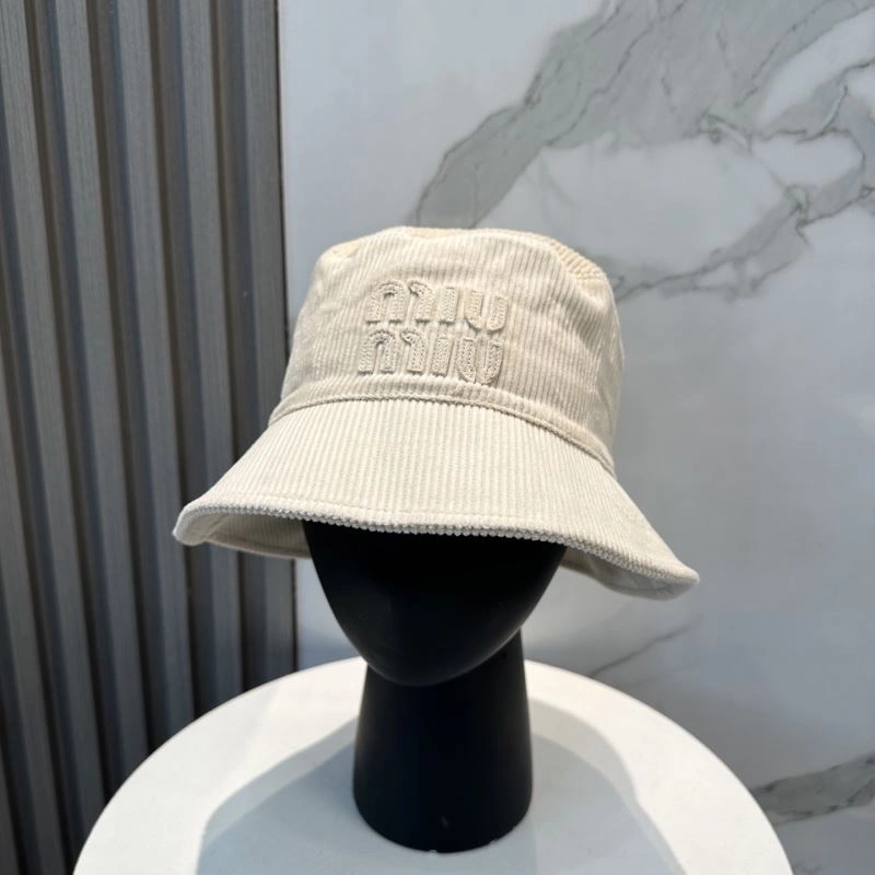 Miu Miu Caps Effortless 257589