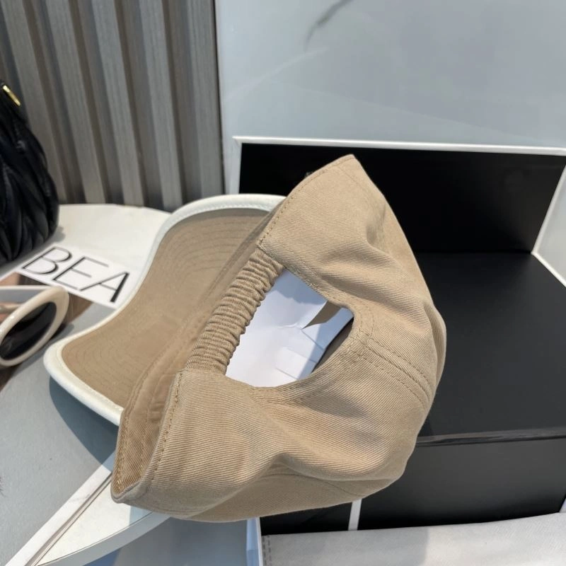 Miu Miu Caps Comfortable 257572