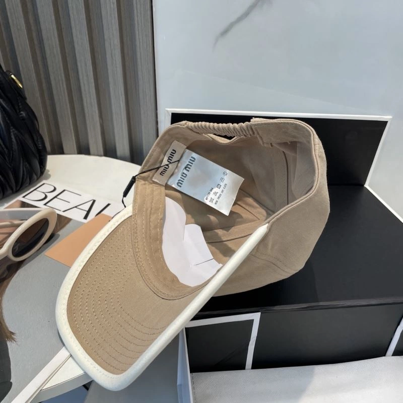Miu Miu Caps Comfortable 257572