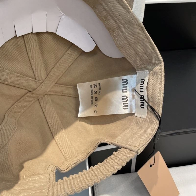 Miu Miu Caps Comfortable 257572