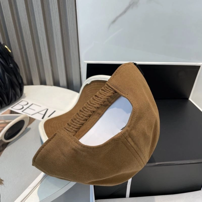 Miu Miu Caps Vibrant 257578