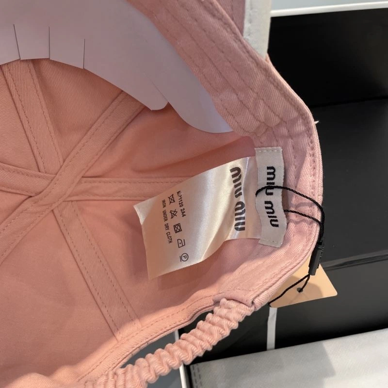 WellDesigned Miu Miu Caps 257558