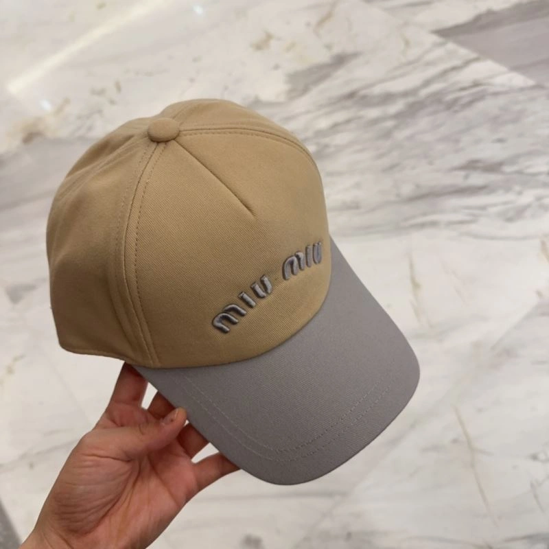 Miu Miu Caps ModernLook 257553