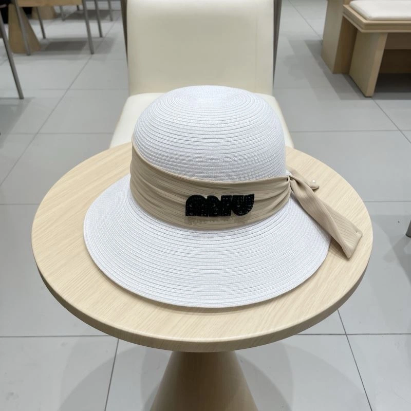 Miu Miu Caps Timeless 257549