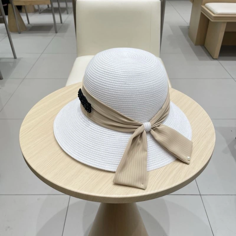 Miu Miu Caps Timeless 257549