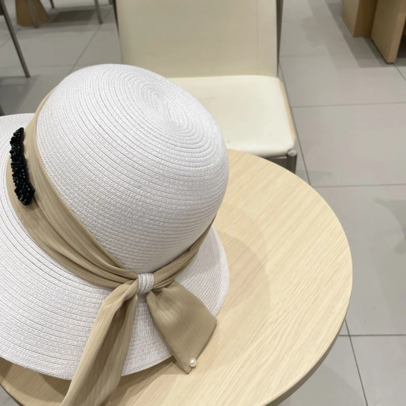 Miu Miu Caps Timeless 257549