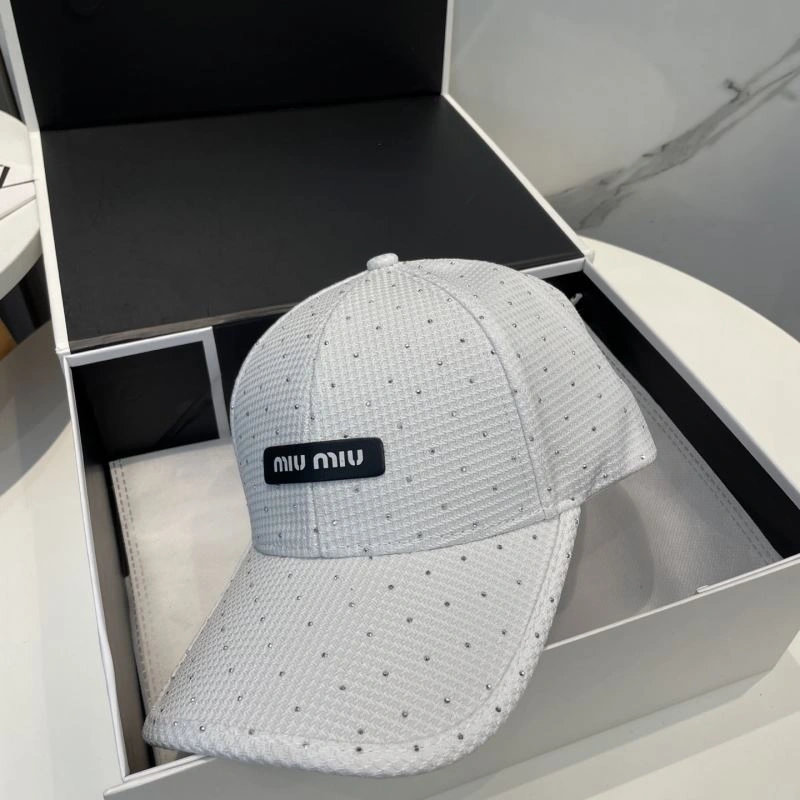 Miu Miu Caps Compact 257537