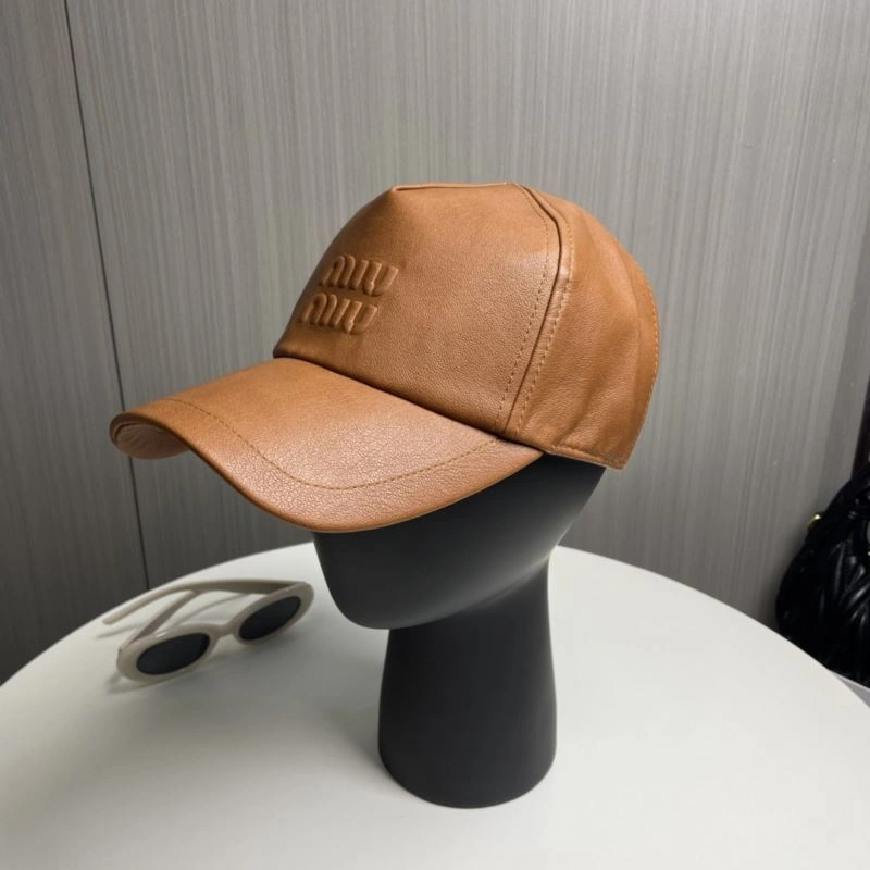Miu Miu Caps Versatile 257522