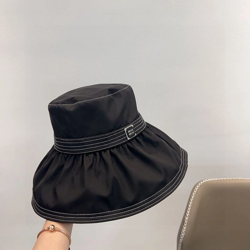 SmoothTexture Miu Miu Caps 257543