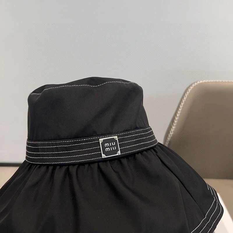 SmoothTexture Miu Miu Caps 257543