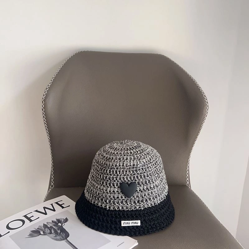 Snug Miu Miu Caps 257535
