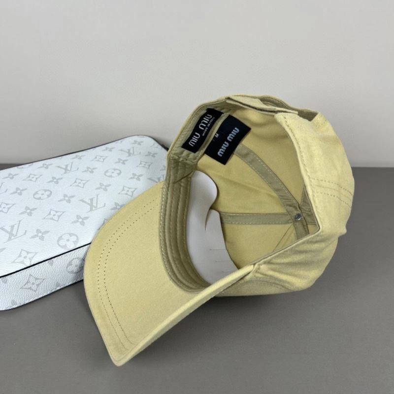Miu Miu Caps EasyCare 257512