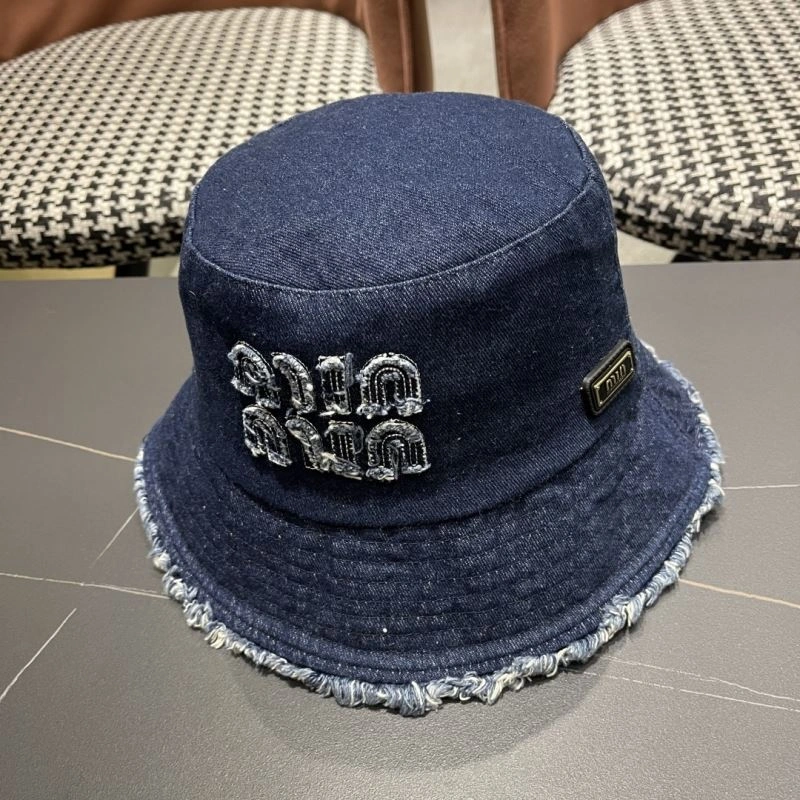 Miu Miu Caps Timeless 257500