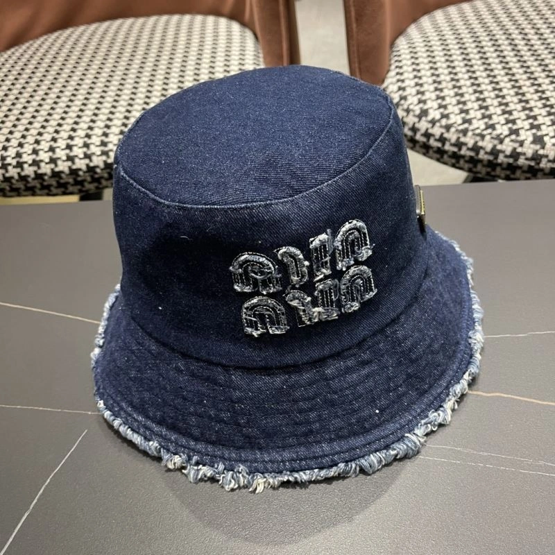 Miu Miu Caps Timeless 257500