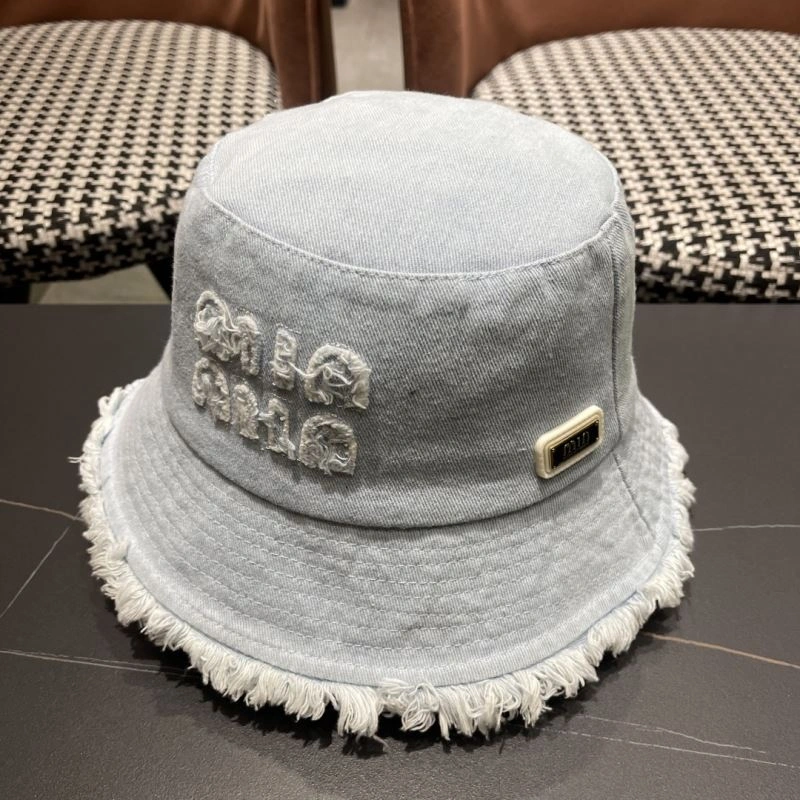 Miu Miu Caps Lightweight 257495