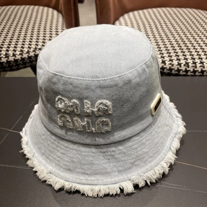 Miu Miu Caps Lightweight 257495