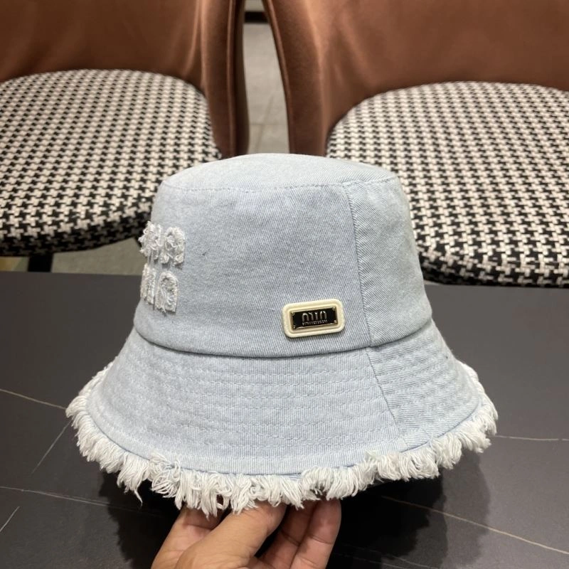 Miu Miu Caps Lightweight 257495
