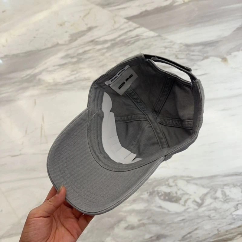 Miu Miu Caps Trendy 257482