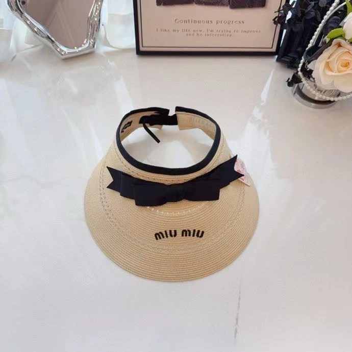 Miu Miu Caps FlexibleFit 261741