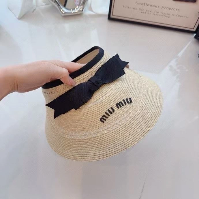 Miu Miu Caps FlexibleFit 261741