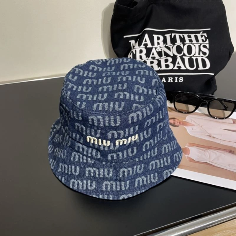Miu Miu Caps Timeless 261756