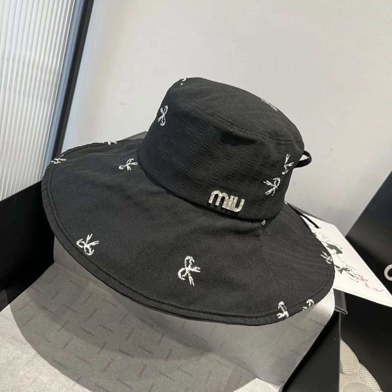 Miu Miu Caps SunProtective 261736