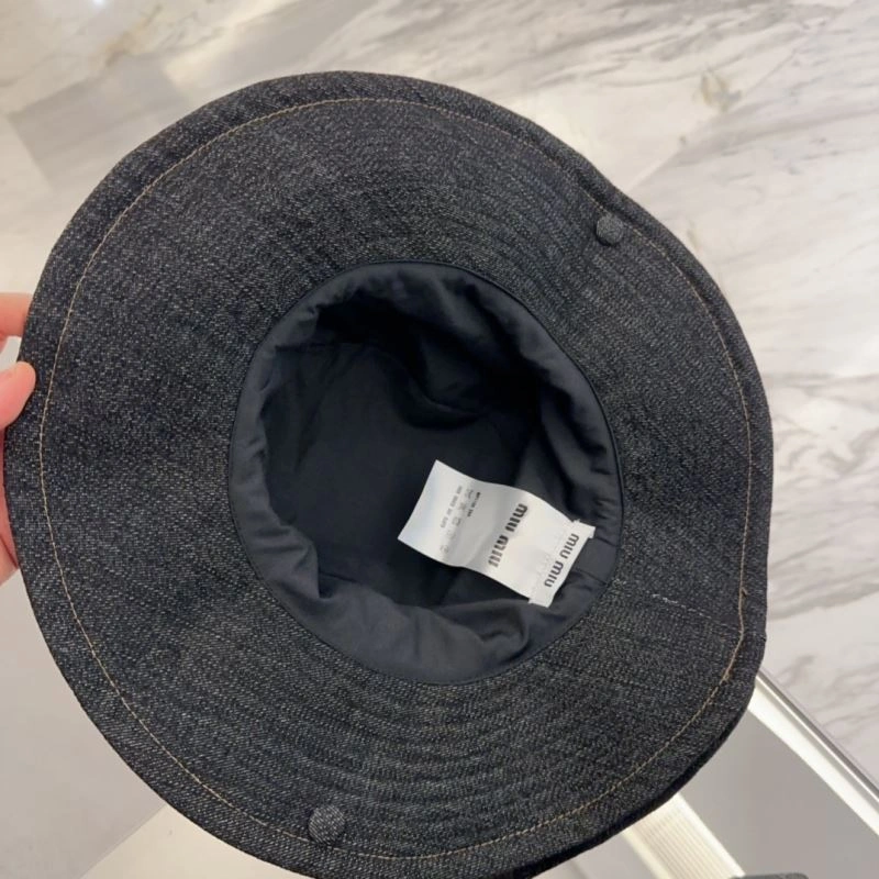 Comfortable Miu Miu Caps 261706