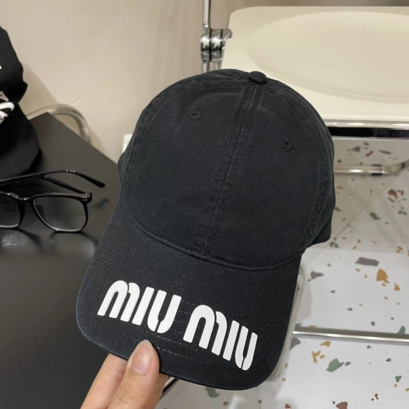 Miu Miu Caps NewStyle 261709