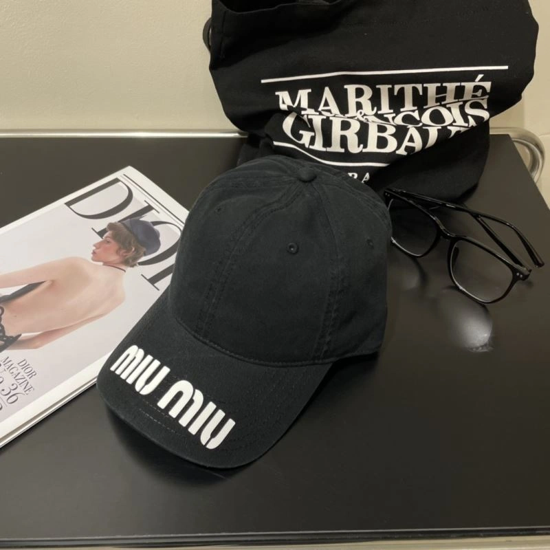 Miu Miu Caps NewStyle 261709