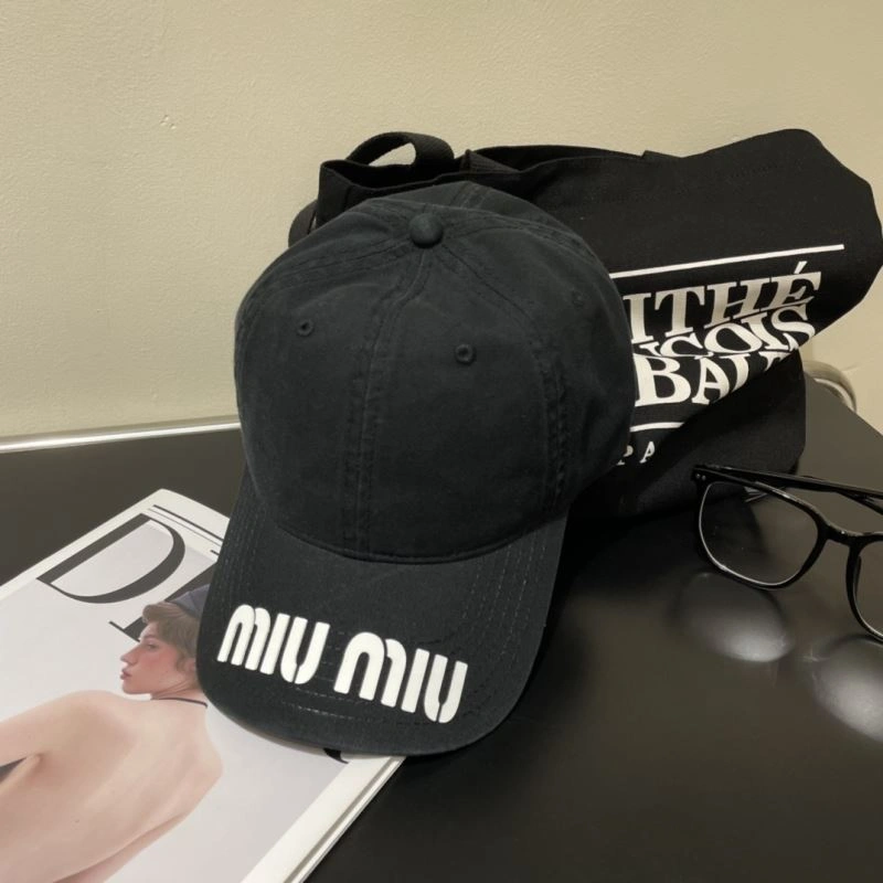 Miu Miu Caps NewStyle 261709