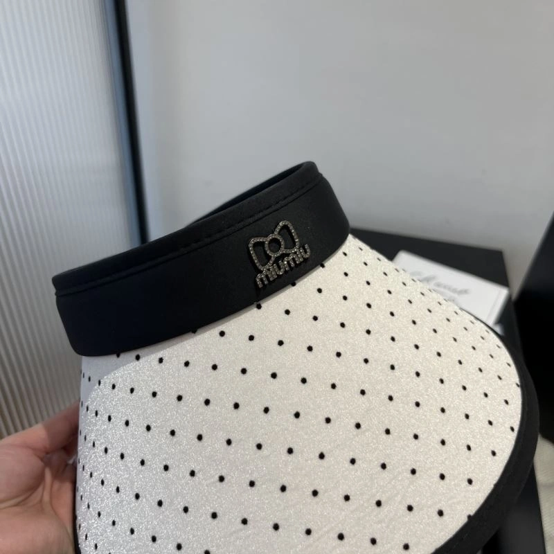 Miu Miu Caps Bold 261712