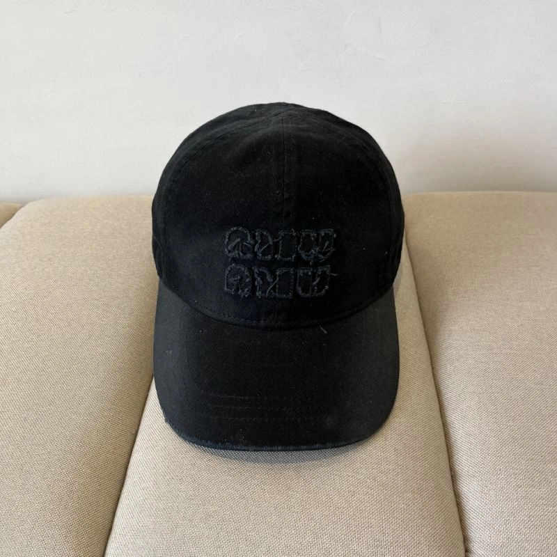 Sustainable Miu Miu Caps 261721