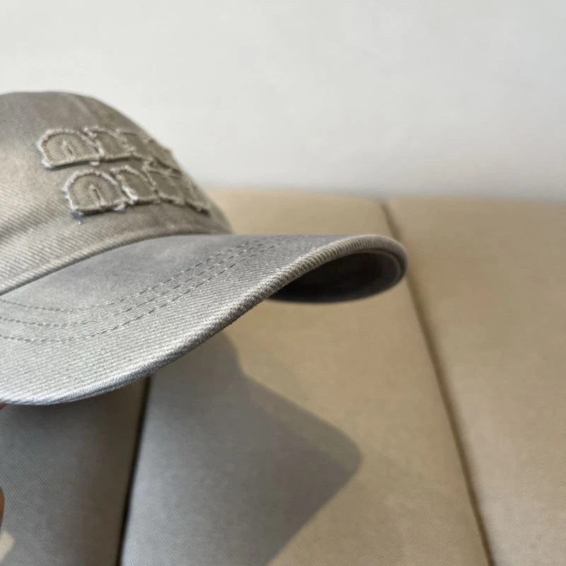 Comfortable Miu Miu Caps 261713
