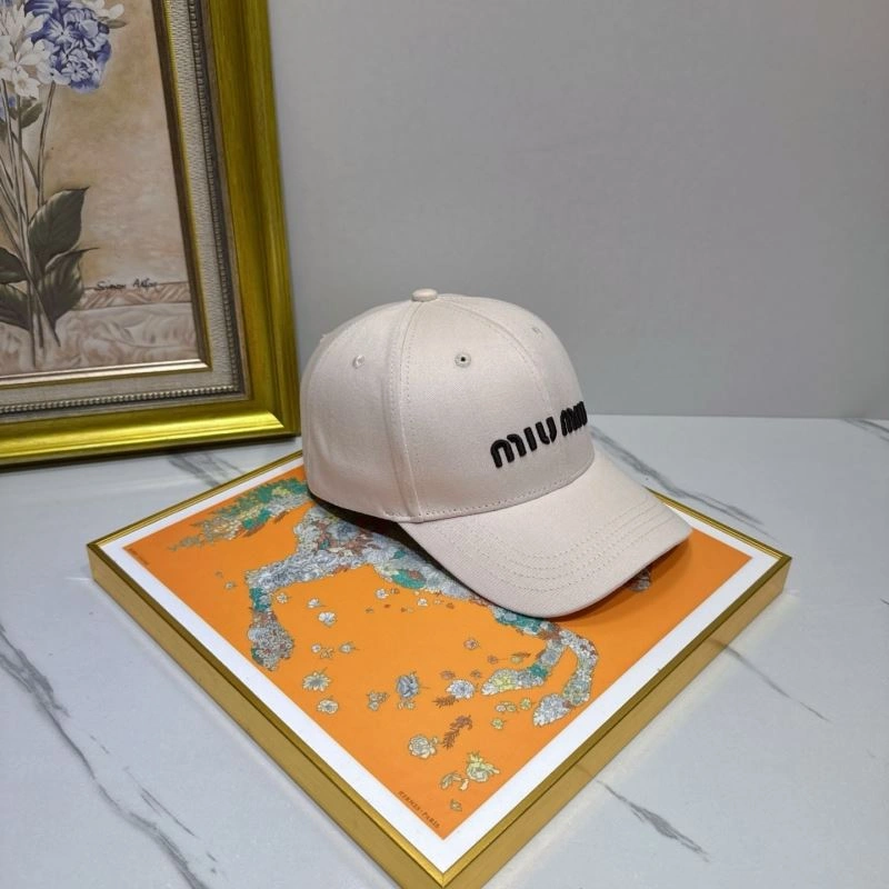 Miu Miu Caps WellDesigned 261699