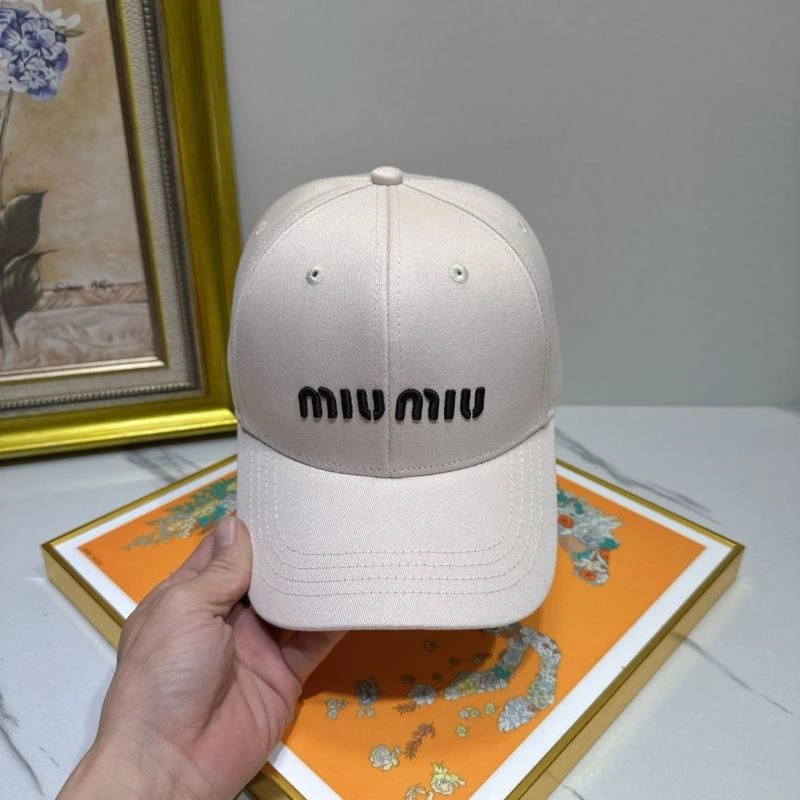 Miu Miu Caps WellDesigned 261699