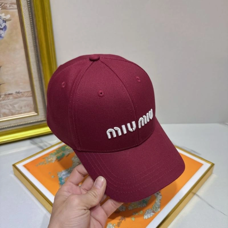 Miu Miu Caps Bold 261722