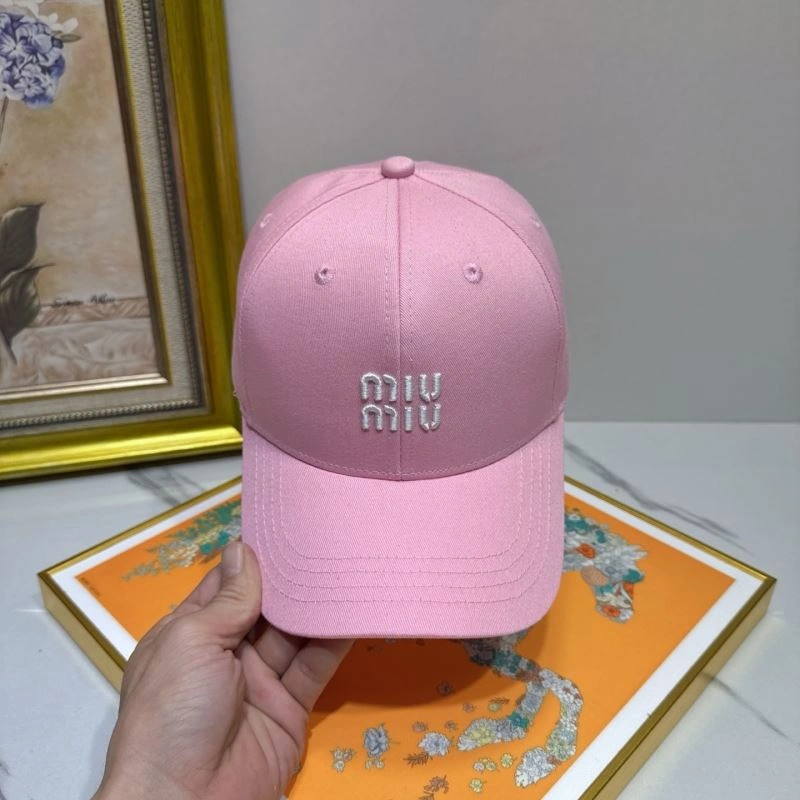 Miu Miu Caps EasyCare 261695