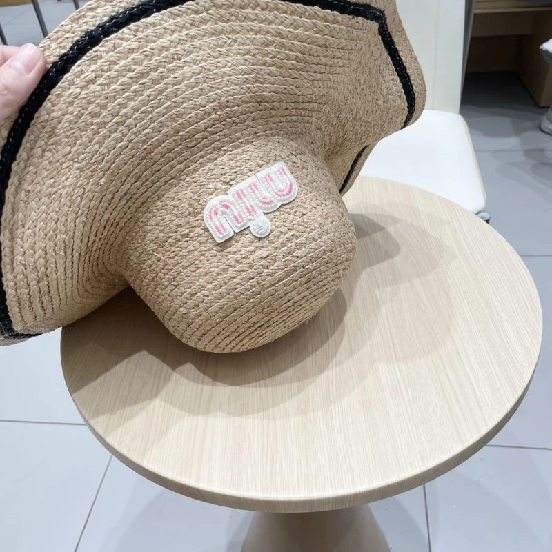 Casual Miu Miu Caps 261680