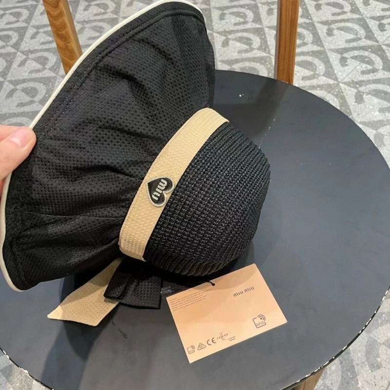 UrbanStyle Miu Miu Caps 261667