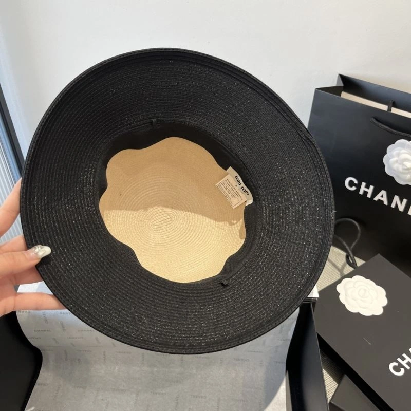 Miu Miu Caps Comfortable 261689