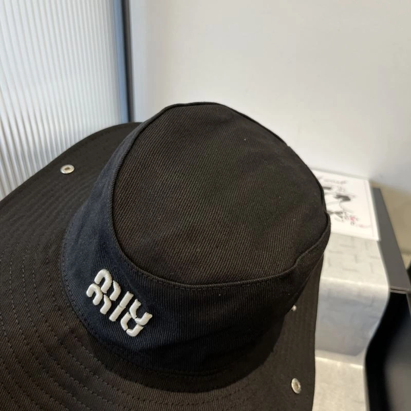 Miu Miu Caps TechFriendly 261678
